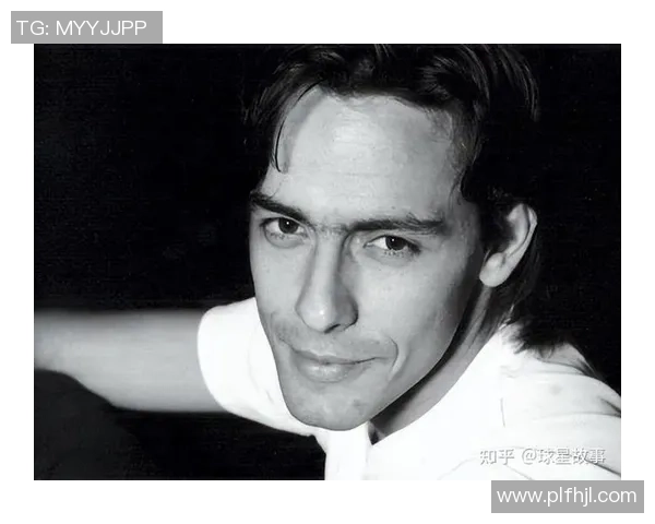 欧洲帅哥足球球星盘点：从外貌到球技，谁才是真正的魅力代表