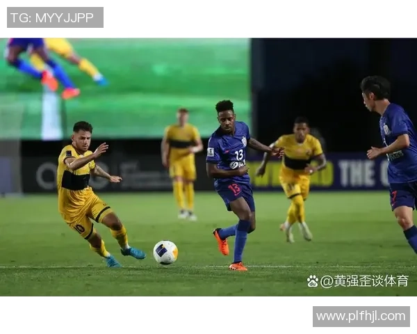 现役老将球星在绿茵赛场展现养老模式却依旧保持高光表现