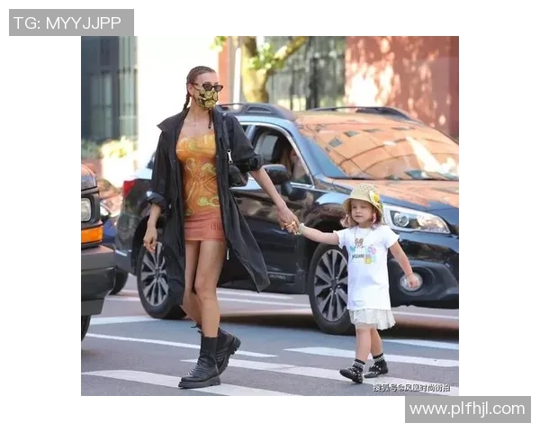 足球球星女友们的生活秘闻与背后不为人知的温柔瞬间